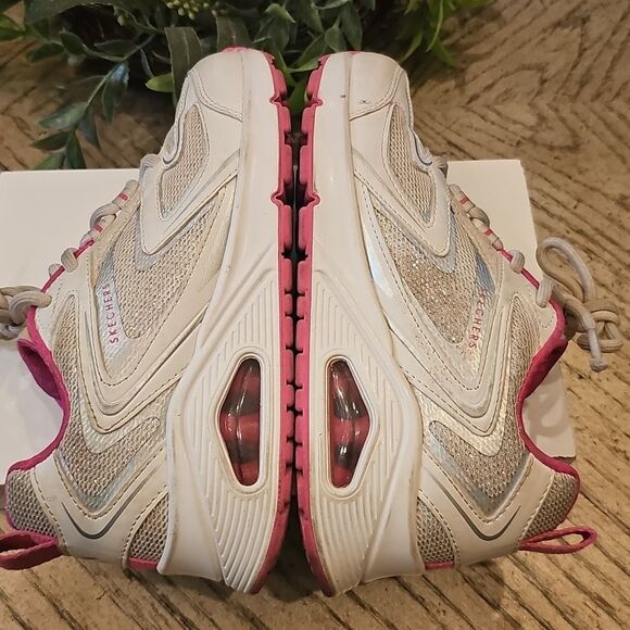 Skechers Pink and White Glitter Sneakers Size 1 - Picture 4 of 9